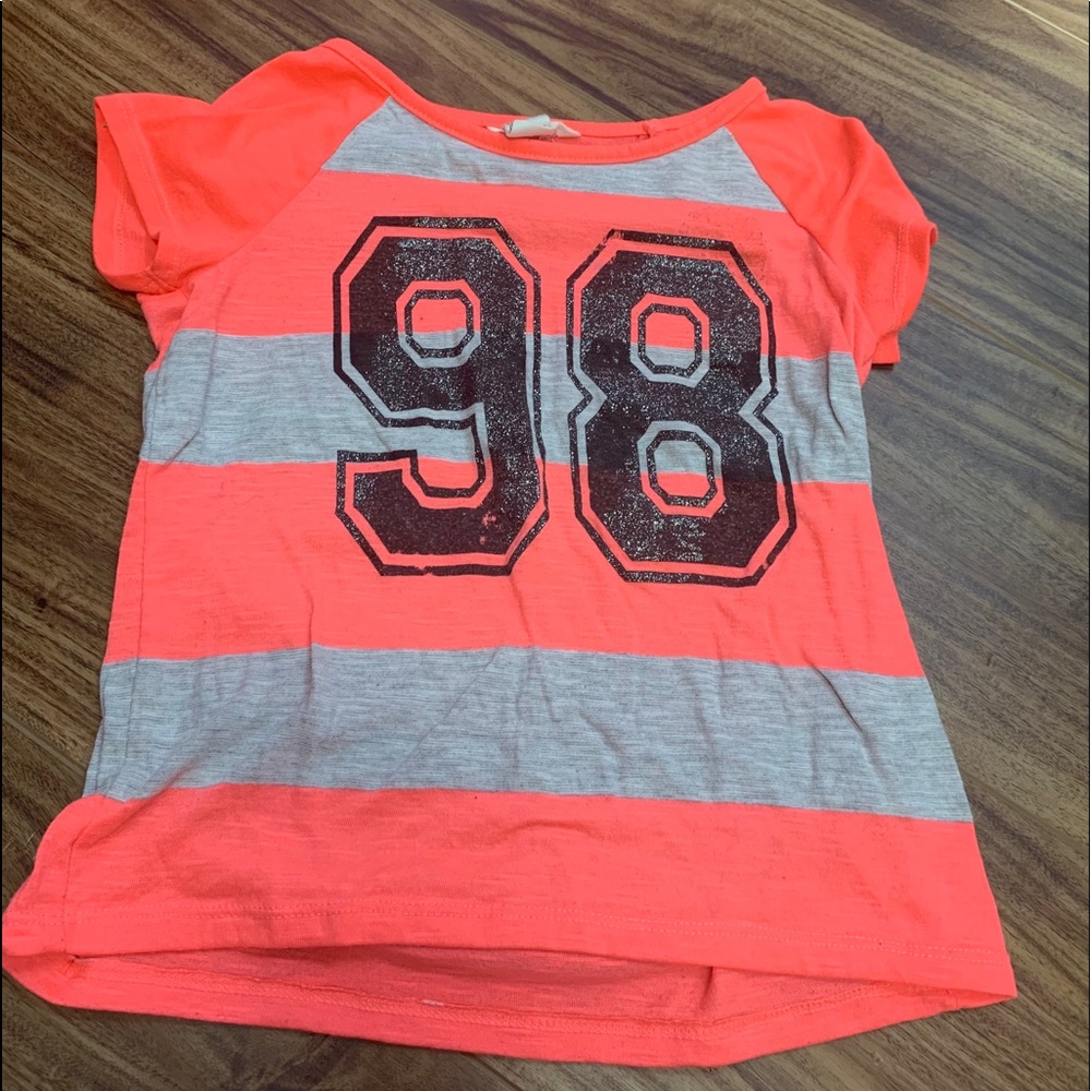Forever 21 girlโs striped top, Size XS